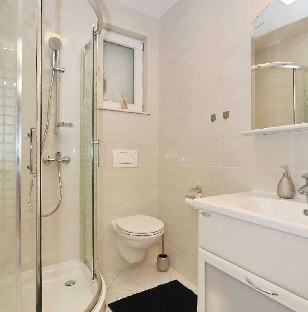 Apartment Jozo نين 0*,  كرواتيا