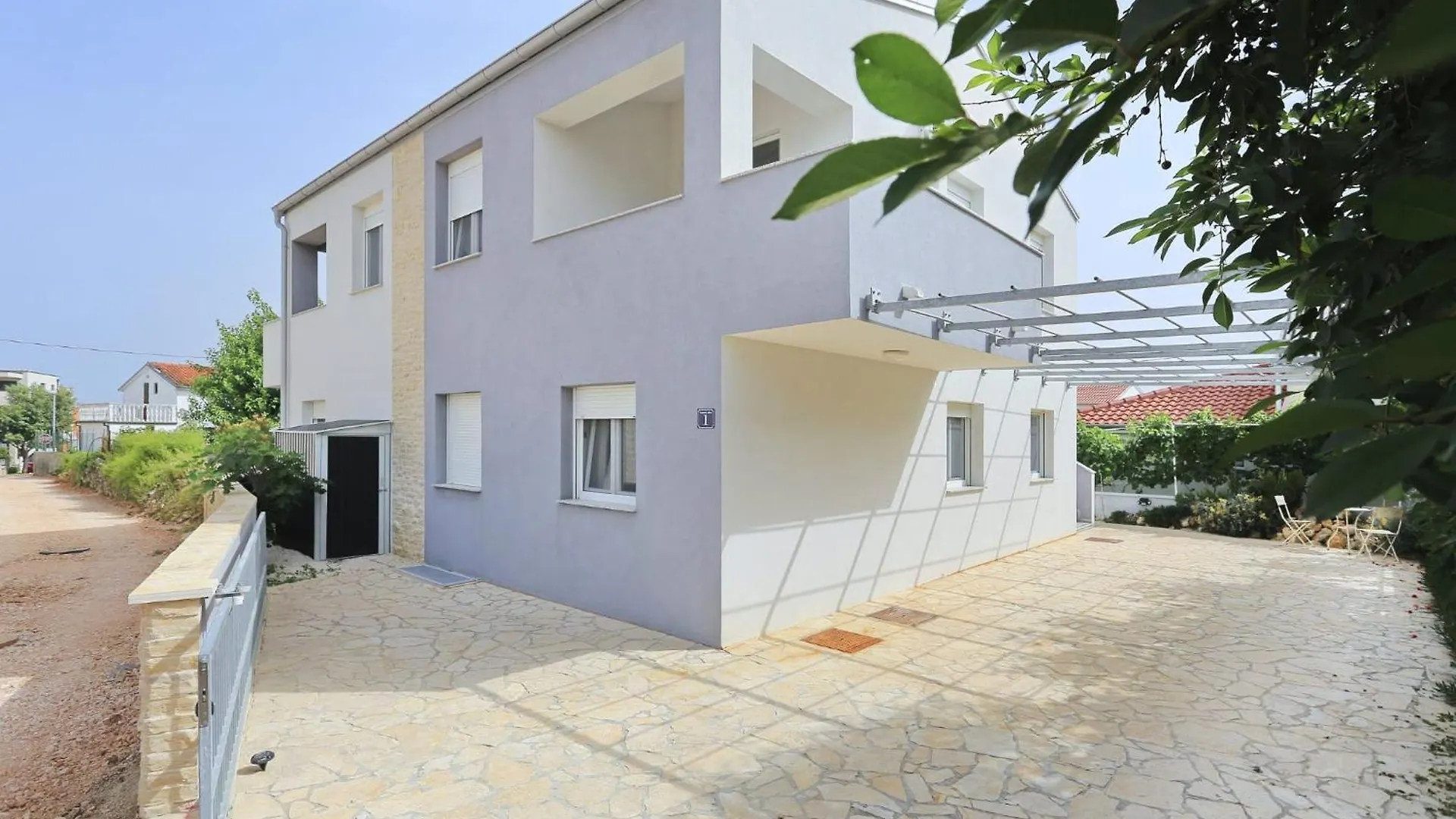 Apartment Jozo Nin 0*,  Kroatië
